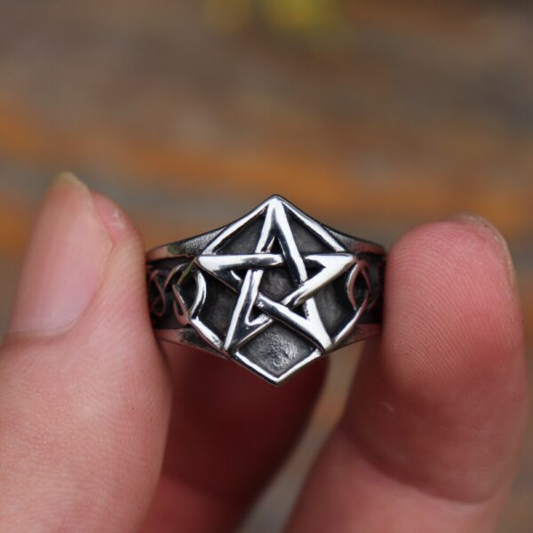 Celtics Knot Gothic 316L Stainless Steel Pentagram Star Pagan Rings Men's Women Fashion Biker Jewelry